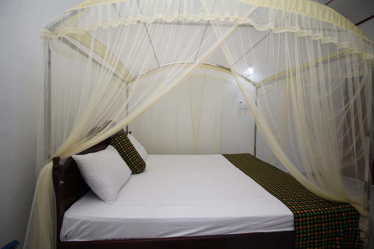 Bentota Home Stay Luaran gambar