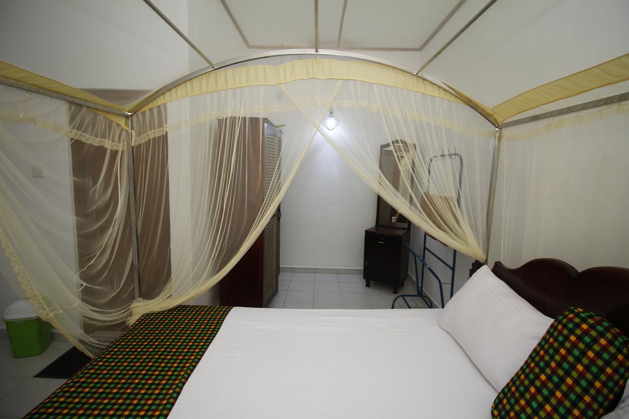 Bentota Home Stay Luaran gambar
