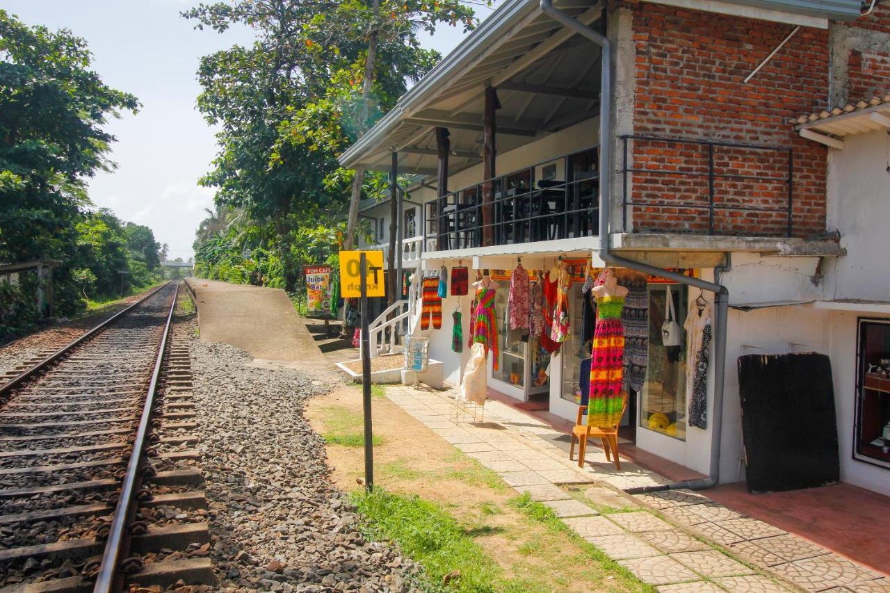 Bentota Home Stay Luaran gambar